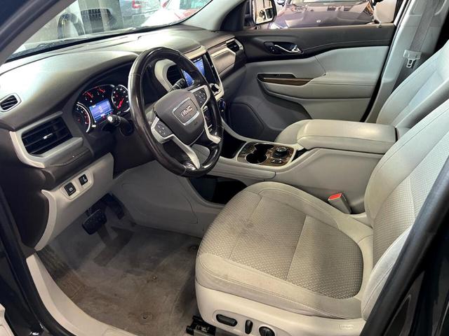 Photo of 2020 Black GMC Acadia