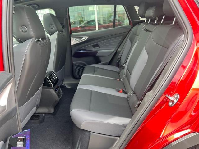Photo of 2025 Aurora Red Chroma With Black Roof Volkswagen ID.4
