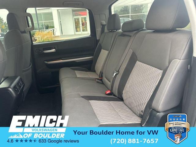 Photo of 2017 Silver Toyota Tundra