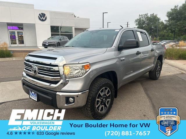 Photo of 2017 Silver Toyota Tundra