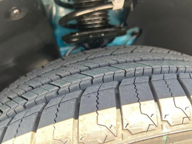 Photo of 2025 Mountain Lake Blue W/Black Roof Volkswagen ID.4