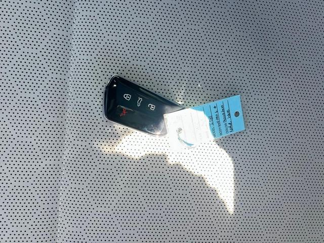 Photo of 2025 Mountain Lake Blue W/Black Roof Volkswagen ID.4