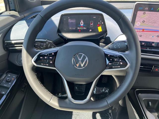 Photo of 2025 Mountain Lake Blue W/Black Roof Volkswagen ID.4