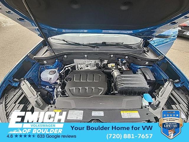Photo of 2025 Mountain  Lake Blue Volkswagen Atlas