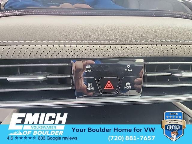 Photo of 2025 Mountain  Lake Blue Volkswagen Atlas