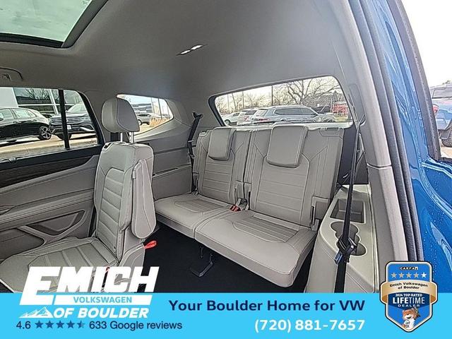 Photo of 2025 Mountain  Lake Blue Volkswagen Atlas