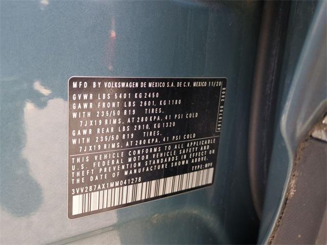 Photo of 2021 Blue Metallic Volkswagen Tiguan