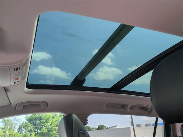 Photo of 2021 Blue Metallic Volkswagen Tiguan