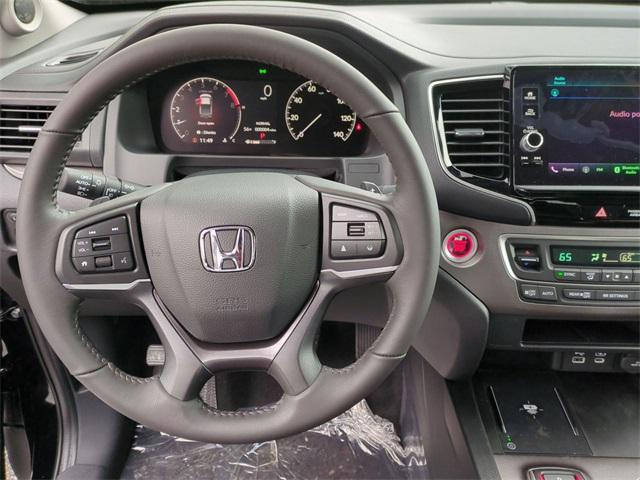 Photo of 2025 Crystal Black Pearl Honda Ridgeline