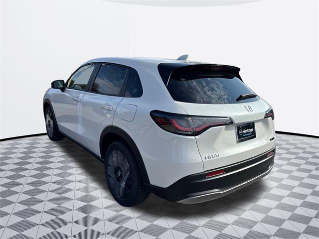 Photo of 2025 Platinum White Honda HR-V