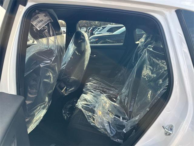 Photo of 2025 Platinum White Honda HR-V