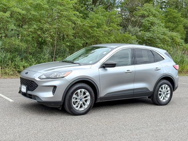 Photo of 2022 ICONIC SILVER Ford Escape