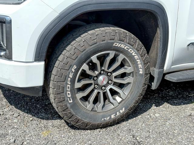 Photo of 2022 Summit White GMC Sierra 1500 Limited