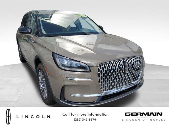 Photo of 2025 Harbor Gray Metallic Clearcoat Lincoln Corsair