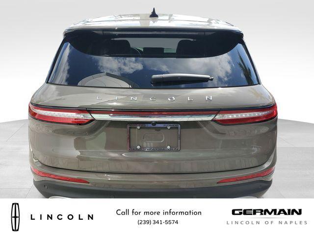 Photo of 2025 Harbor Gray Metallic Clearcoat Lincoln Corsair