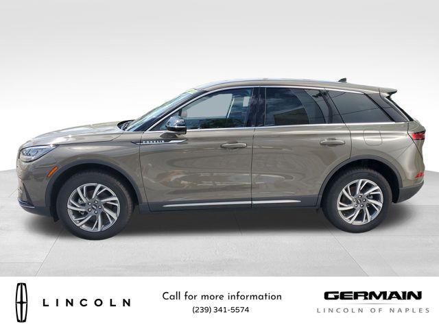 Photo of 2025 Harbor Gray Metallic Clearcoat Lincoln Corsair