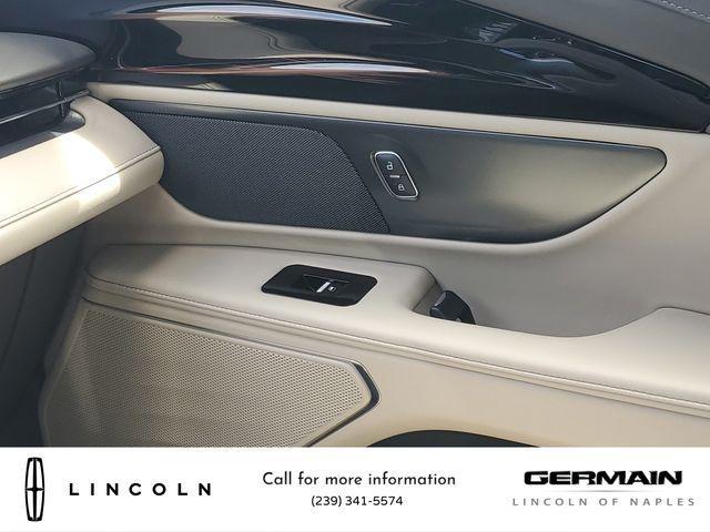 Photo of 2025 Red Carpet Metallic Tinted Clearcoat Lincoln Nautilus