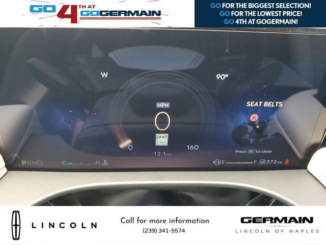 Photo of 2025 Pristine White Metallic Tri-Coat Lincoln Aviator