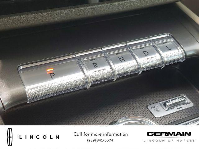 Photo of 2025 Lustrous Gray Metallic Lincoln Nautilus