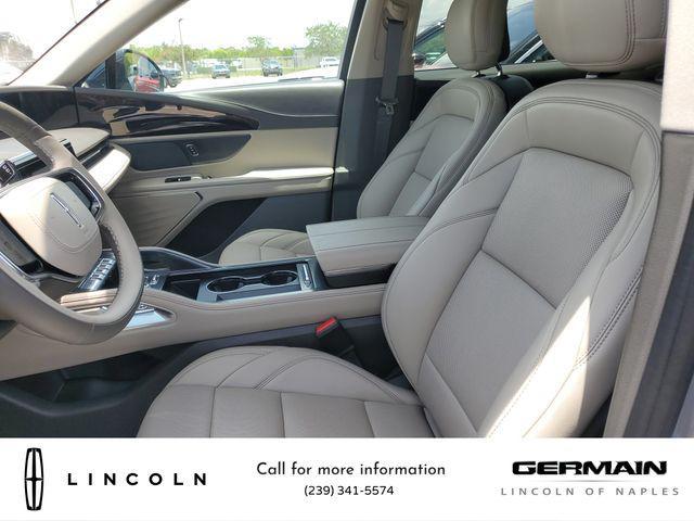 Photo of 2025 Lustrous Gray Metallic Lincoln Nautilus
