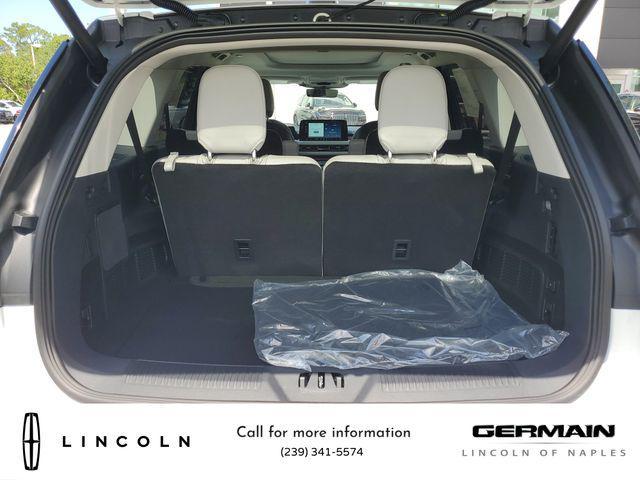 Photo of 2025 Pristine White Metallic Tri-Coat Lincoln Aviator