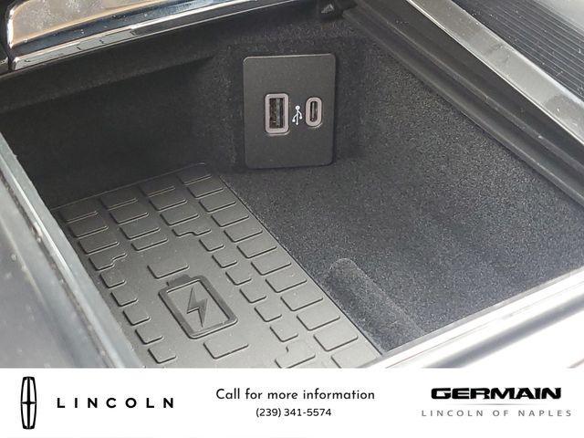 Photo of 2025 Asher Gray Metallic Clearcoat Lincoln Corsair