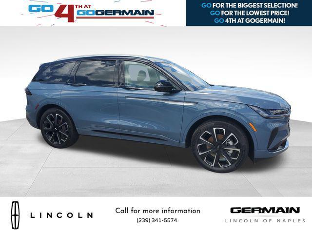 Photo of 2025 Whisper Blue Metallic Clearcoat Lincoln Nautilus