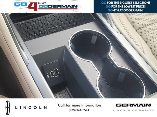 Photo of 2025 Whisper Blue Metallic Clearcoat Lincoln Nautilus