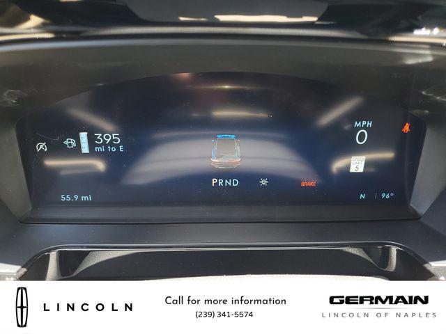 Photo of 2025 Crystal White Metallic Clearcoat Lincoln Corsair