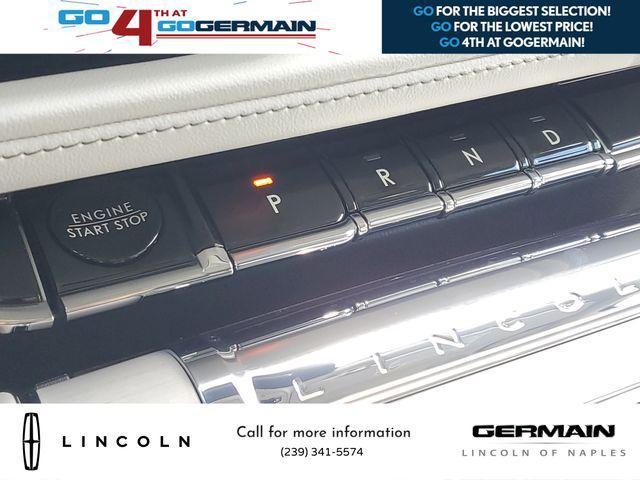 Photo of 2025 Pristine White Metallic Tri-Coat Lincoln Aviator
