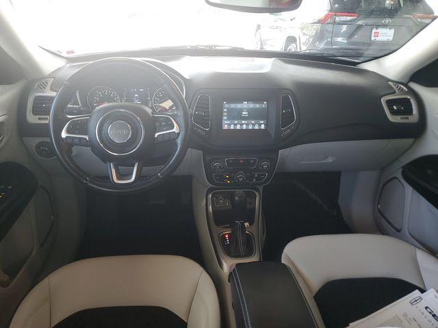 Photo of 2020 White Clearcoat Jeep Compass