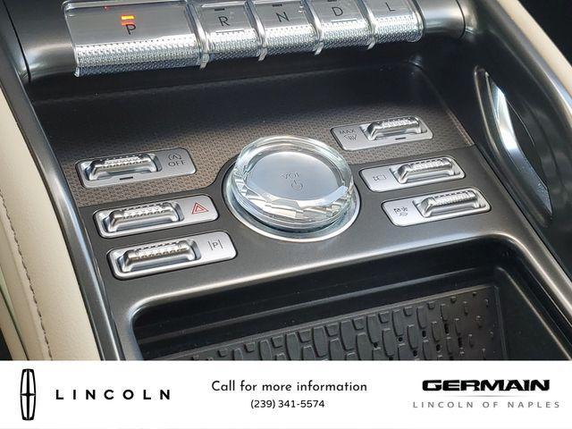 Photo of 2025 Red Carpet Metallic Tinted Clearcoat Lincoln Nautilus