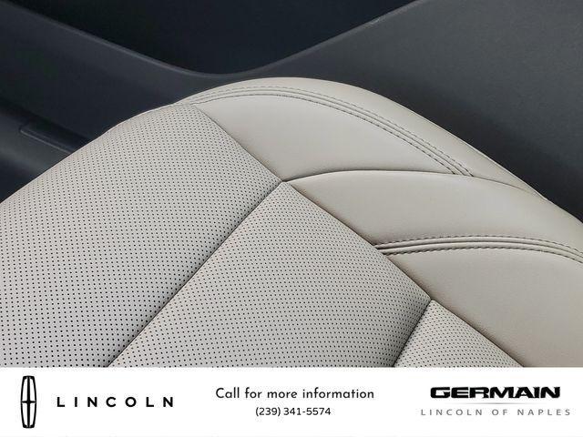 Photo of 2025 Red Carpet Metallic Tinted Clearcoat Lincoln Nautilus