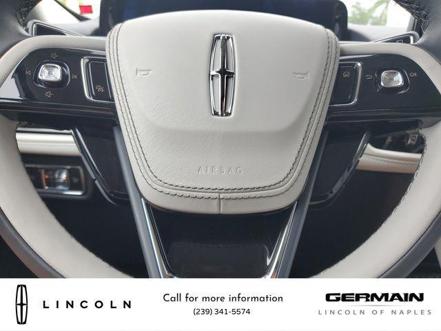 Photo of 2025 Pristine White Metallic Tri-Coat Lincoln Aviator
