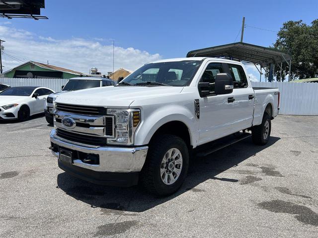 Photo of 2019 Oxford White Ford F-250