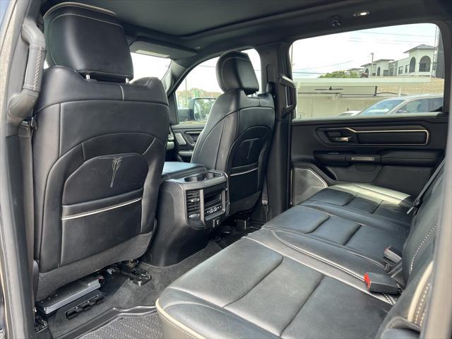 Photo of 2021 Diamond Black Crystal Pearlcoat RAM 1500