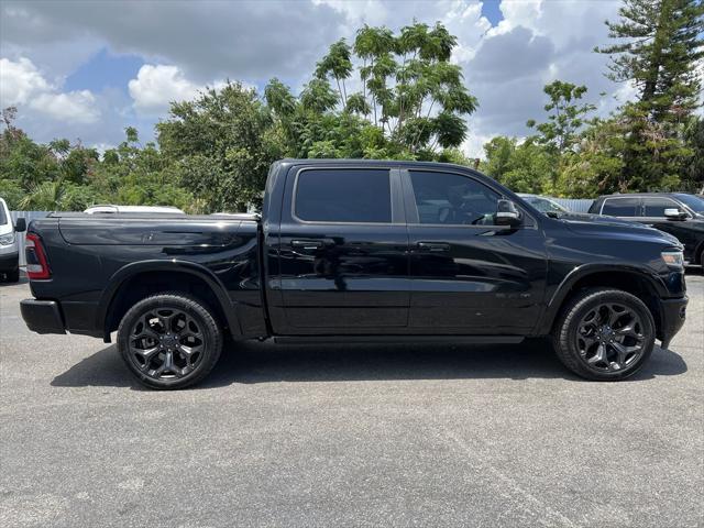 Photo of 2021 Diamond Black Crystal Pearlcoat RAM 1500