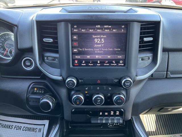 Photo of 2020 Diamond Black Crystal Pearlcoat RAM 1500