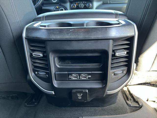Photo of 2020 Diamond Black Crystal Pearlcoat RAM 1500