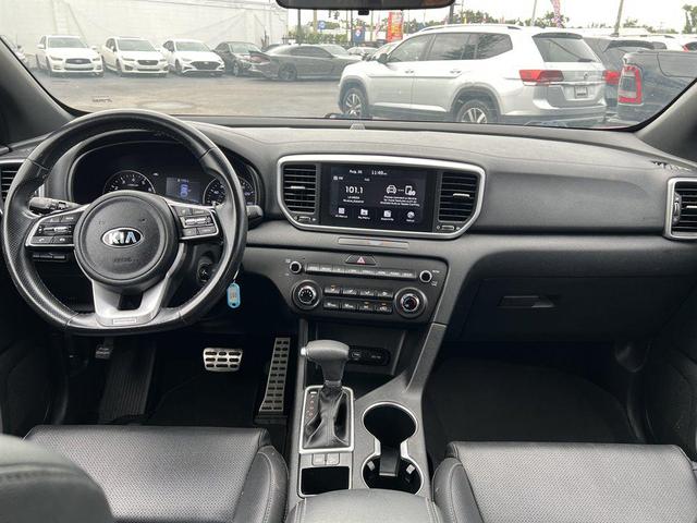 Photo of 2020 Hyper Red Kia Sportage
