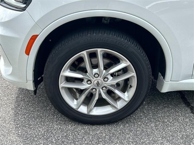 Photo of 2022 White Knuckle Clearcoat Dodge Durango