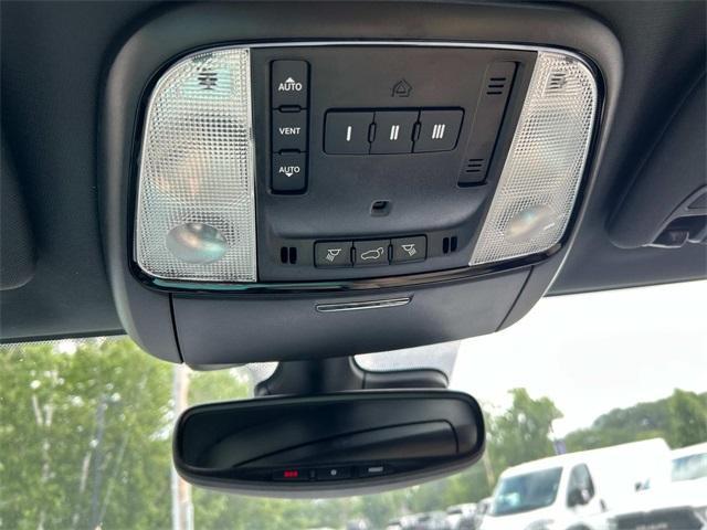 Photo of 2022 White Knuckle Clearcoat Dodge Durango