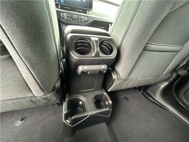 Photo of 2025 Black Clearcoat Jeep Wrangler