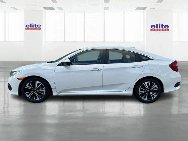 Photo of 2017 White Honda Civic