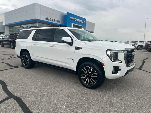 Photo of 2025 White Frost Tri-Coat GMC Yukon