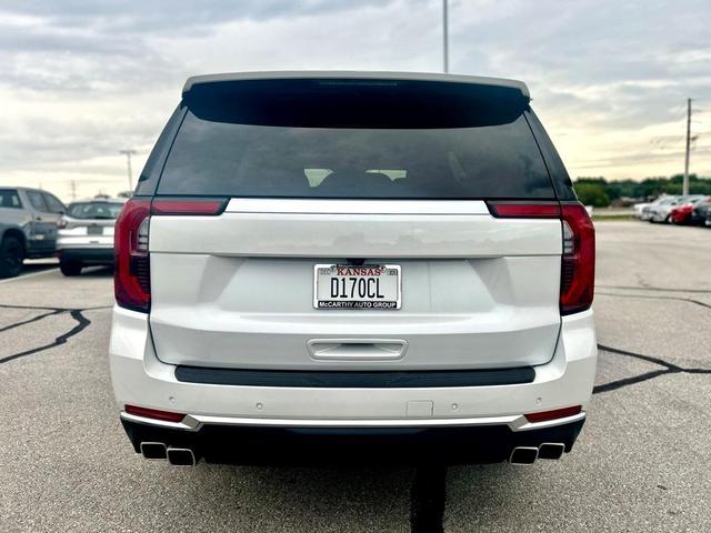 Photo of 2025 White Frost Tri-Coat GMC Yukon