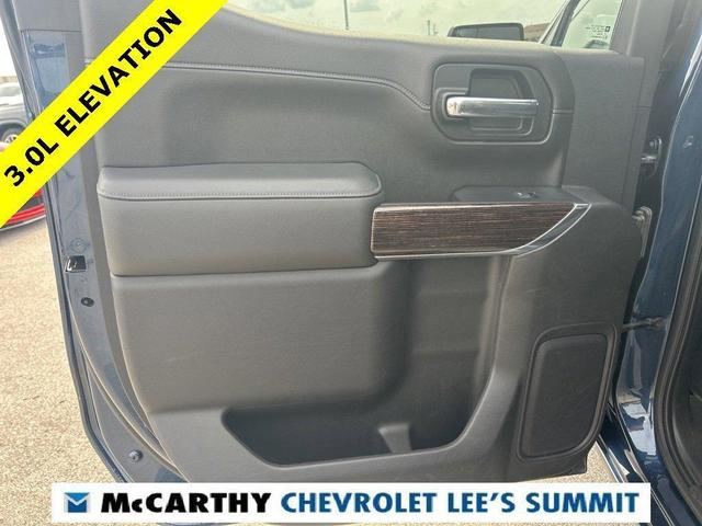 Photo of 2021 Pacific Blue Metallic GMC Sierra 1500