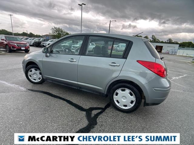 Photo of 2008 Magnetic Gray Metallic Nissan Versa
