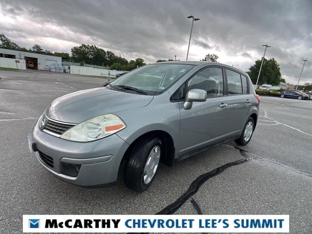 Photo of 2008 Magnetic Gray Metallic Nissan Versa