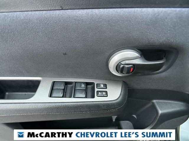Photo of 2008 Magnetic Gray Metallic Nissan Versa